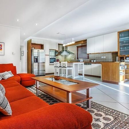 Spacious Apartment In Glyfada Close To The Sea Athens Ngoại thất bức ảnh