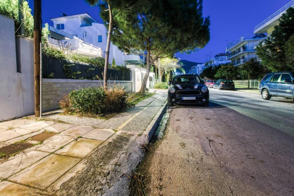Spacious Apartment In Glyfada Close To The Sea Athens Ngoại thất bức ảnh